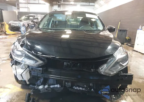 2018 Nissan Sentra Sv z USA, uszkodzony, nr VIN 3N1AB7AP9JL624471